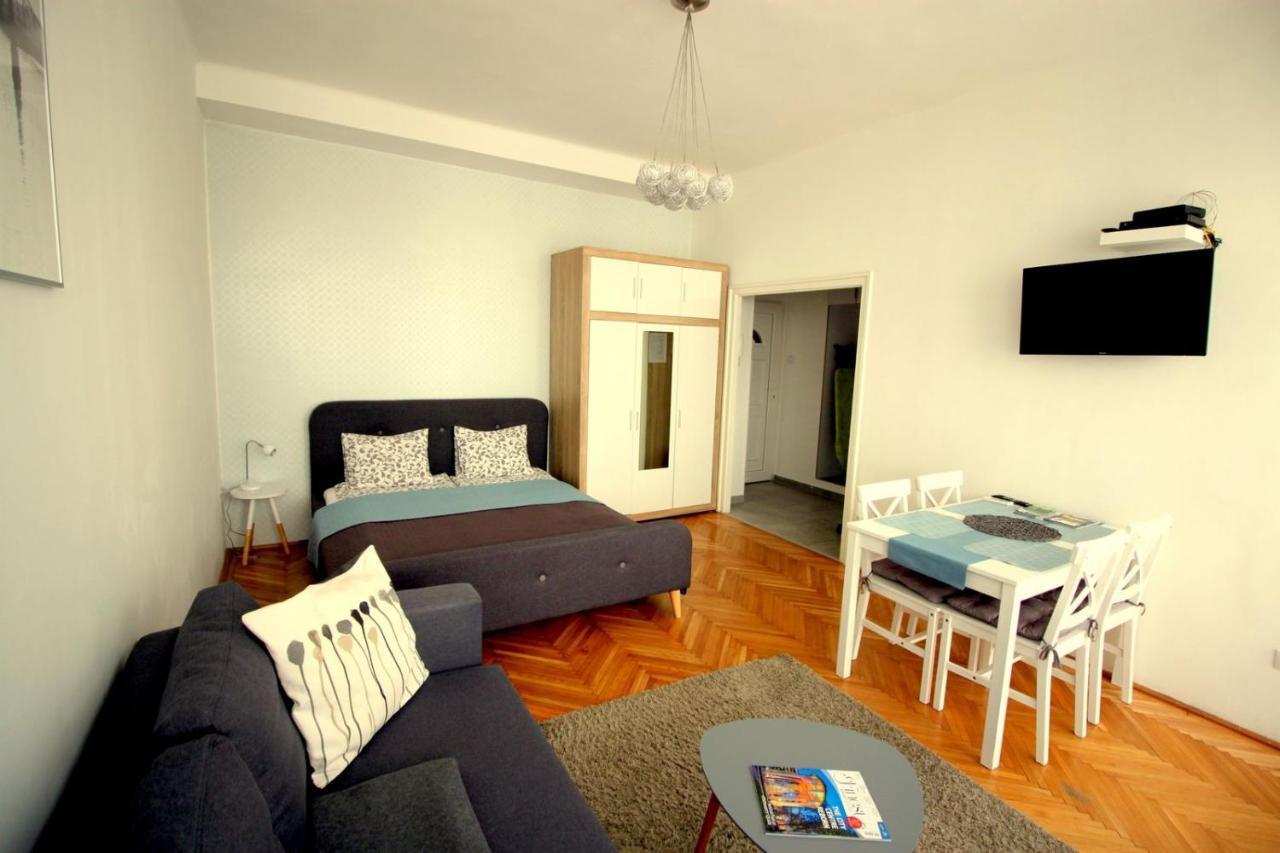Andrew'S Residence Budapest Bagian luar foto